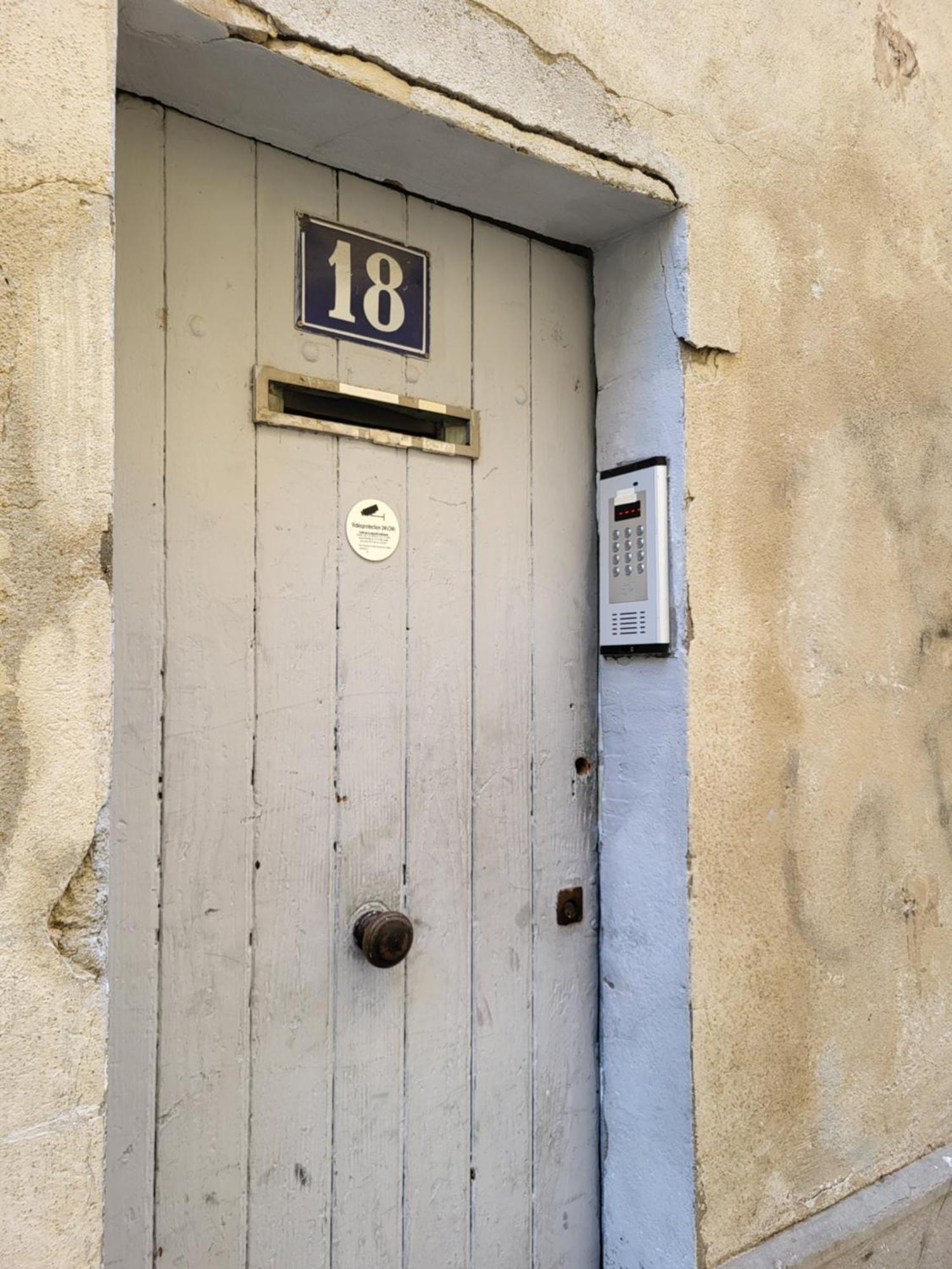 T2 Intra-Murros "Le Lavande" Avec Garage Avignon Exteriér fotografie